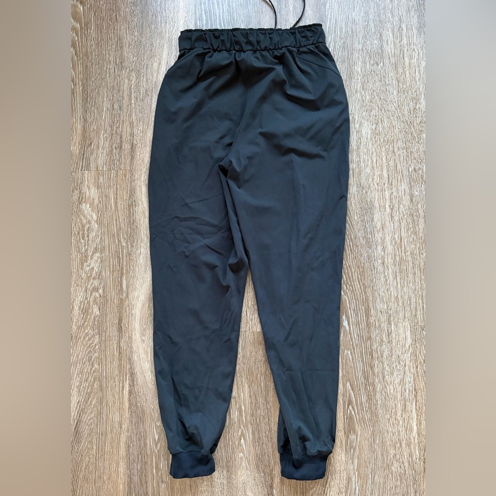 Lululemon Stretch High-Rise Jogger - Black, Size 6 - Picture 5 of 9